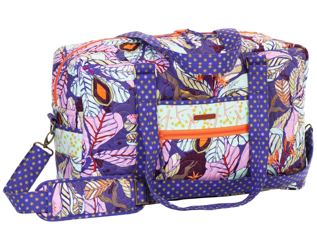 Round Trip Duffle-IMG_0383-white-opt.jpg